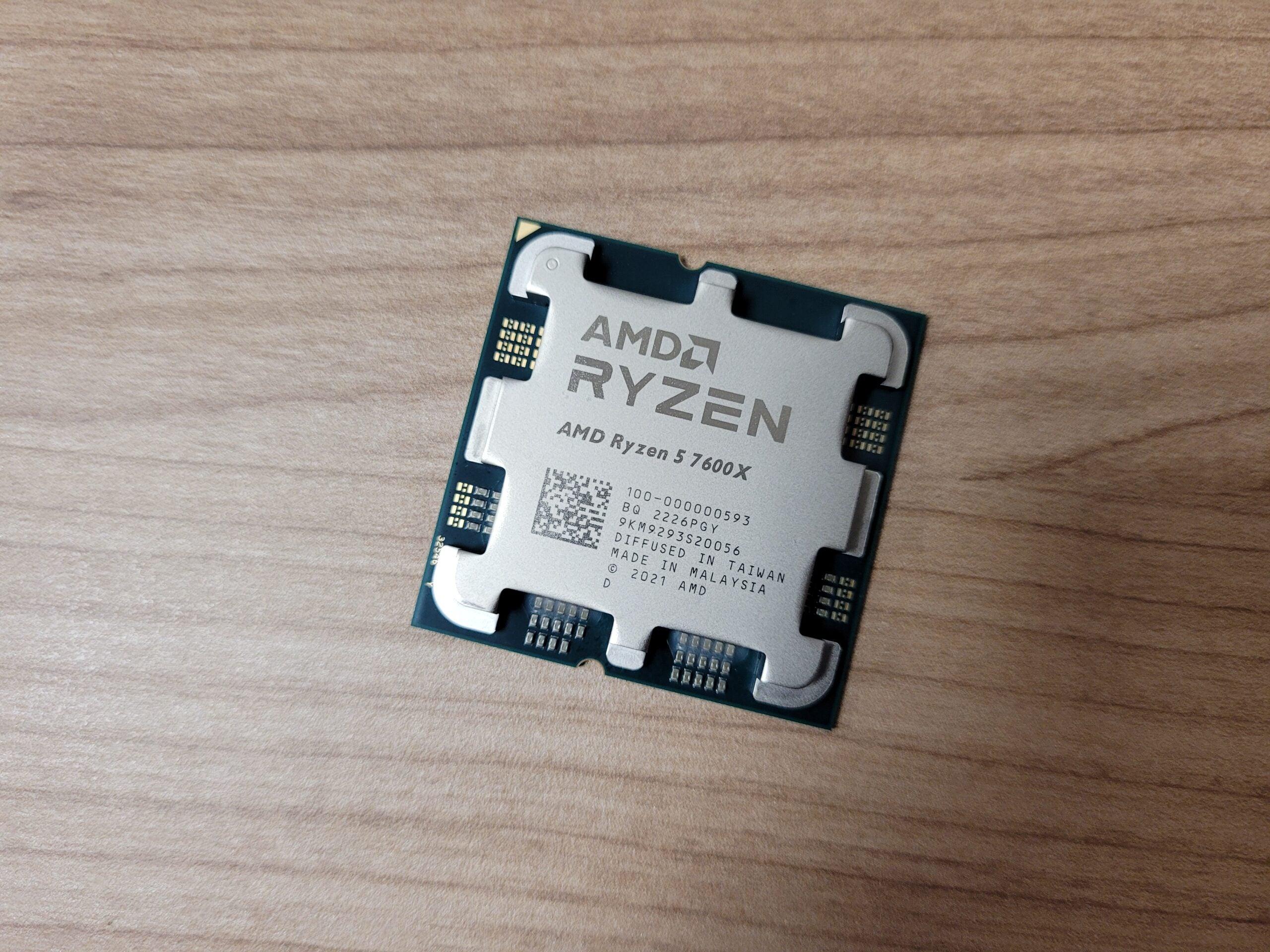 Phân Tích Kỹ Thuật: Sự Vượt Trội Của Chip AI AMD So với Đối Thủ